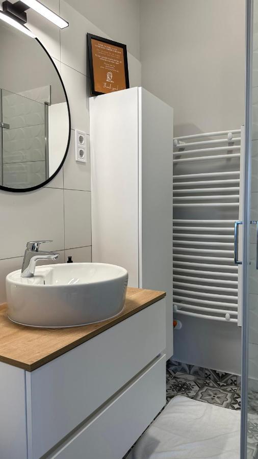Linden Apartman 106 - Adults Only Mosonmagyaróvár المظهر الخارجي الصورة
