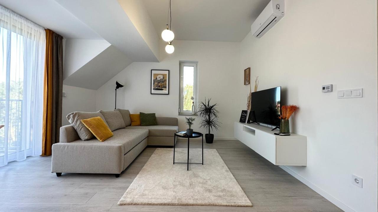 Linden Apartman 106 - Adults Only Mosonmagyaróvár المظهر الخارجي الصورة