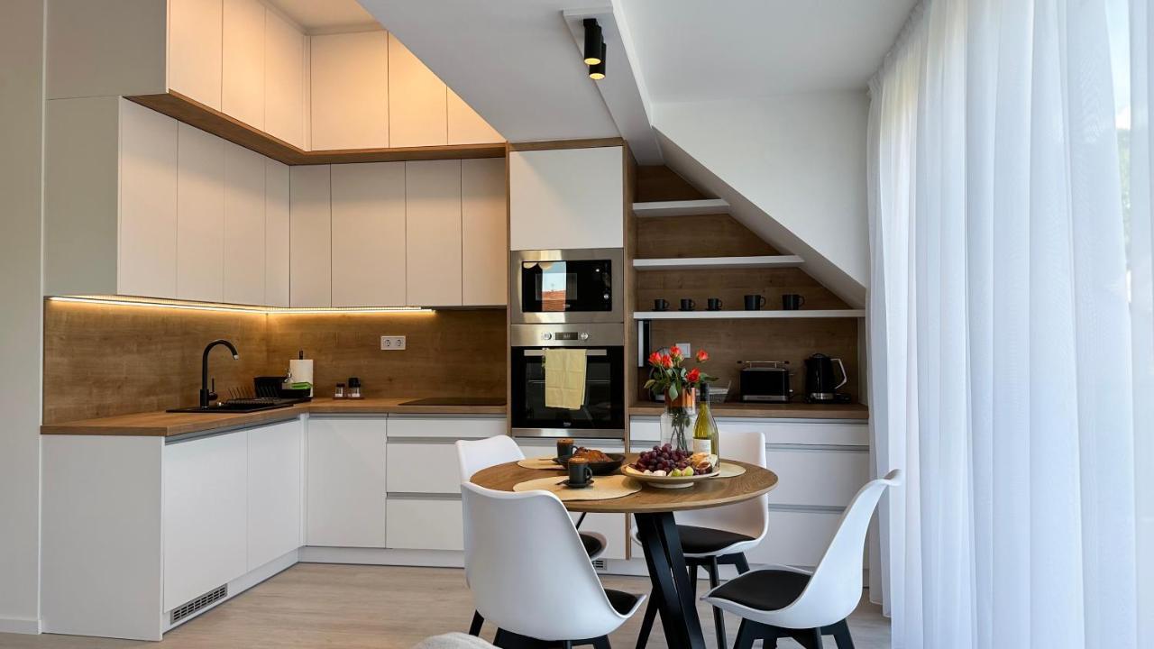 Linden Apartman 106 - Adults Only Mosonmagyaróvár المظهر الخارجي الصورة